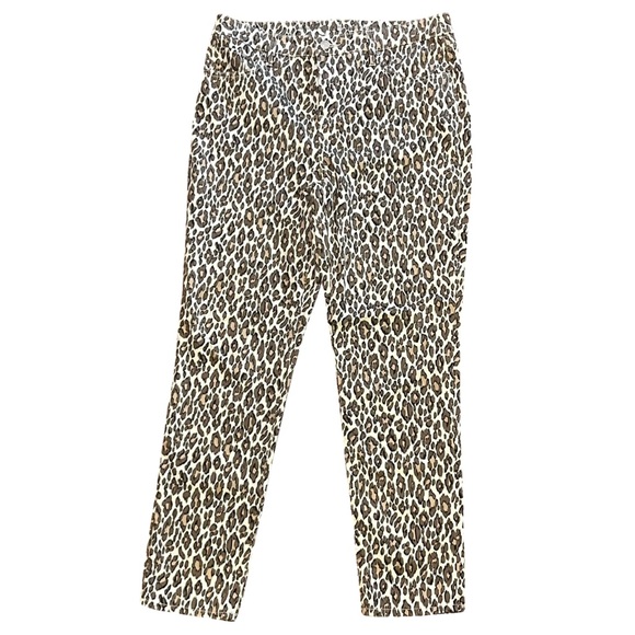 Chico's Leopard Print Jeans So Slimming Girlfriend Slim Leg Ankle, Women’s 8 - Picture 2 of 7